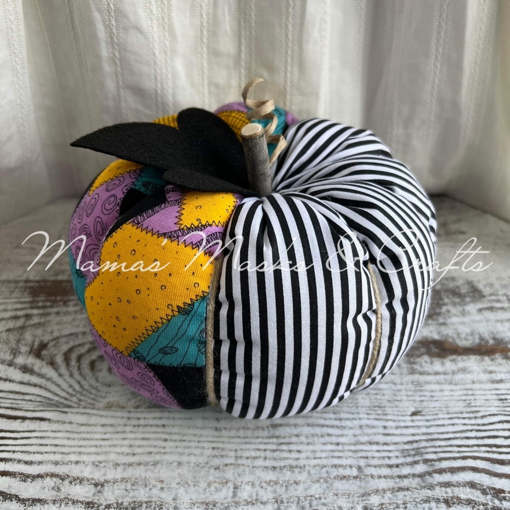 NBC Jack & Sally "Simply Meant to Be" Half & Half Plush Pumpkin + Jack Bow 🎀